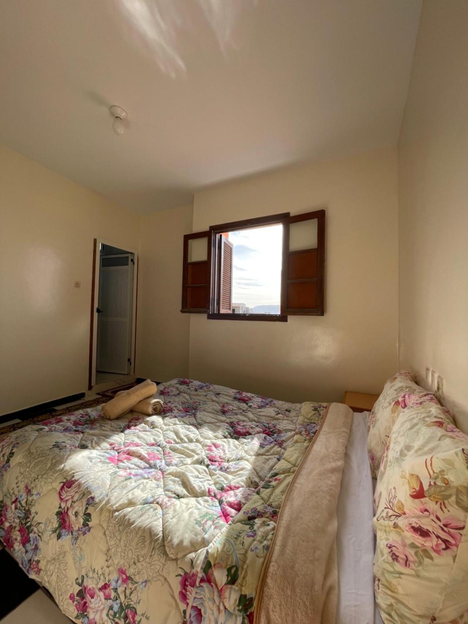 Berber Waves Surf House Hostel Tamraght Ngoại thất bức ảnh