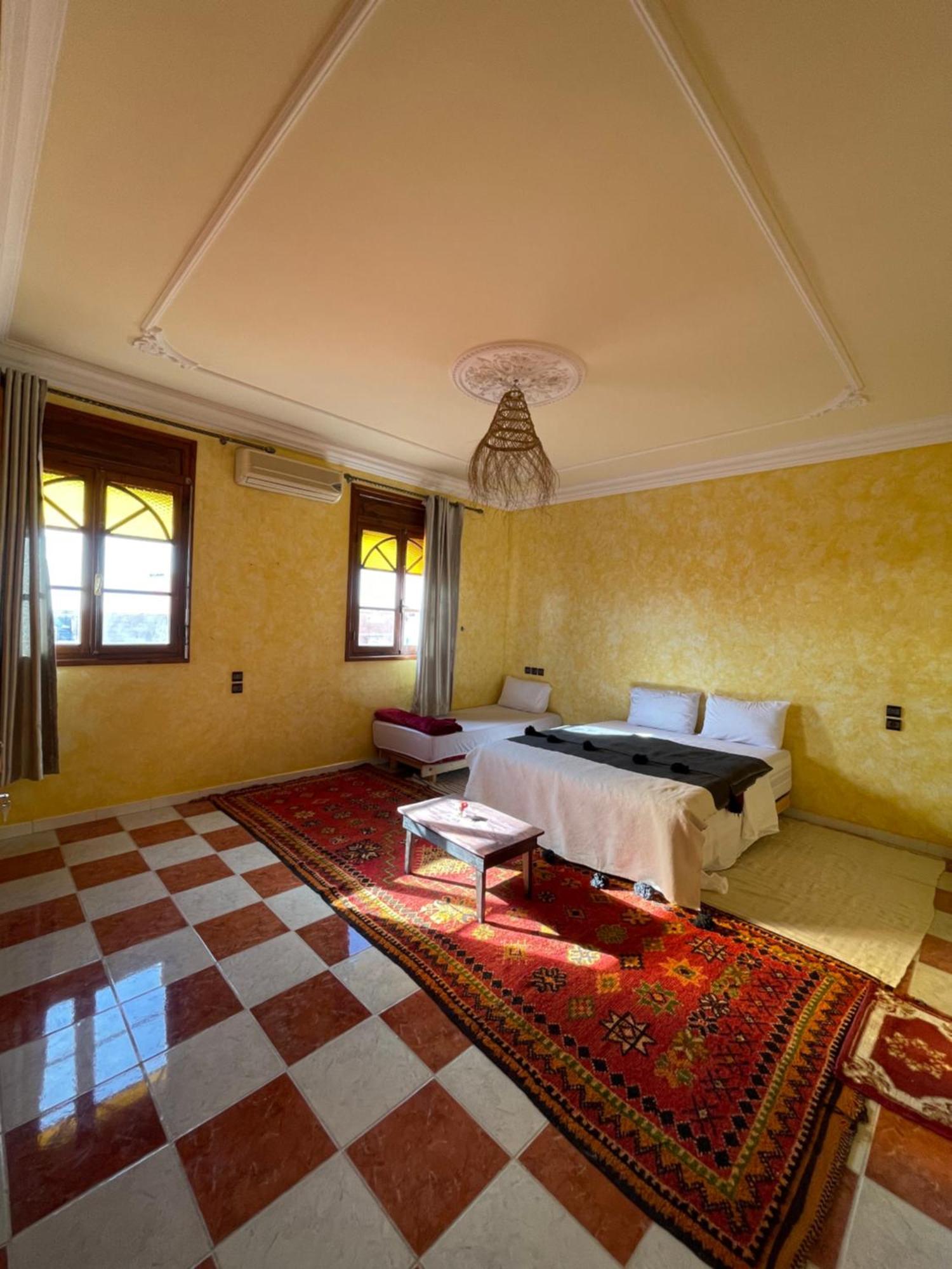 Berber Waves Surf House Hostel Tamraght Ngoại thất bức ảnh
