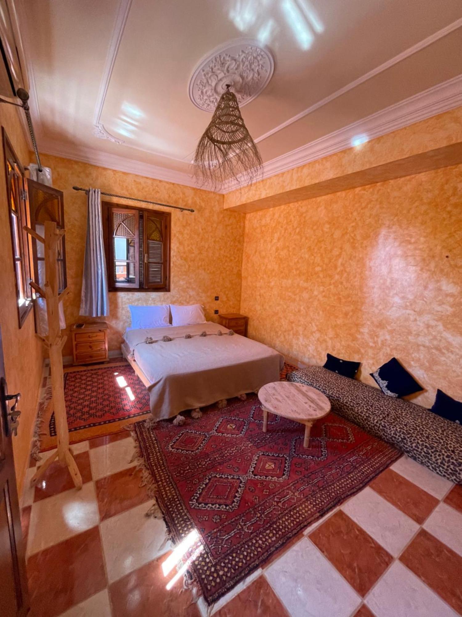 Berber Waves Surf House Hostel Tamraght Ngoại thất bức ảnh