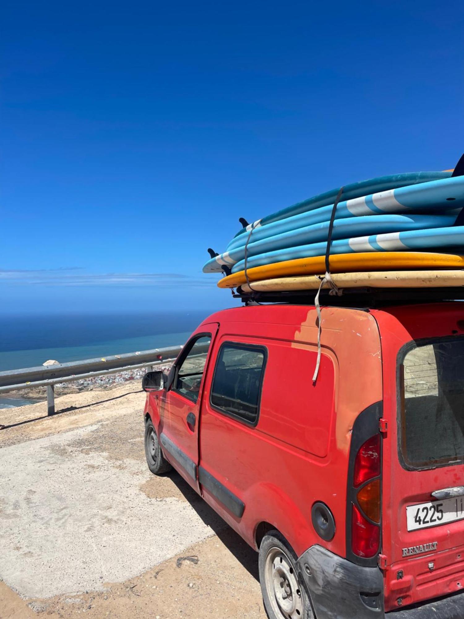 Berber Waves Surf House Hostel Tamraght Ngoại thất bức ảnh